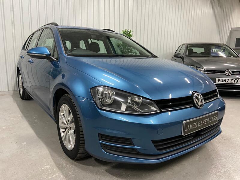 View VOLKSWAGEN GOLF 1.6 TDI BlueMotion Tech Match Edition