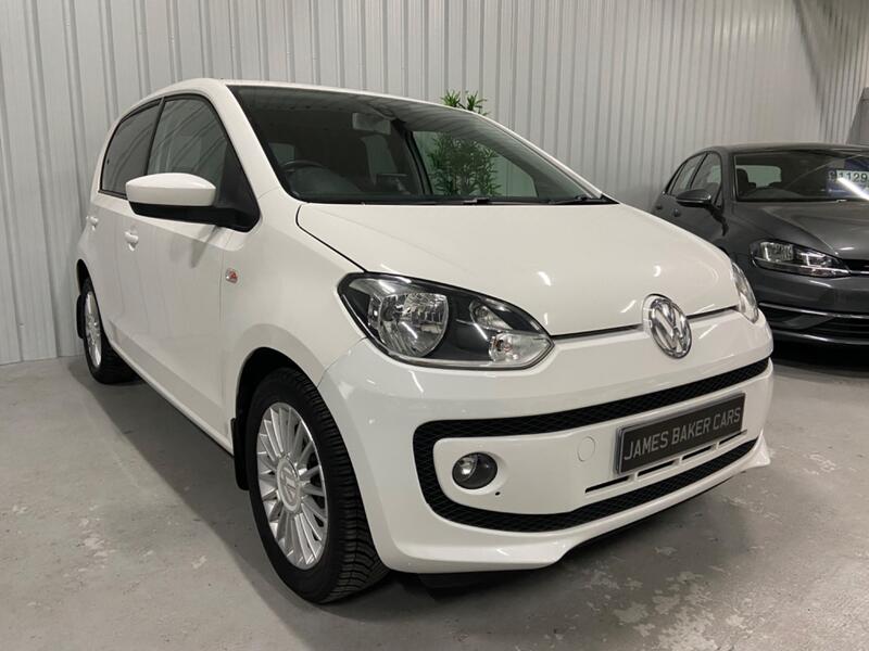 View VOLKSWAGEN UP 1.0 High up!