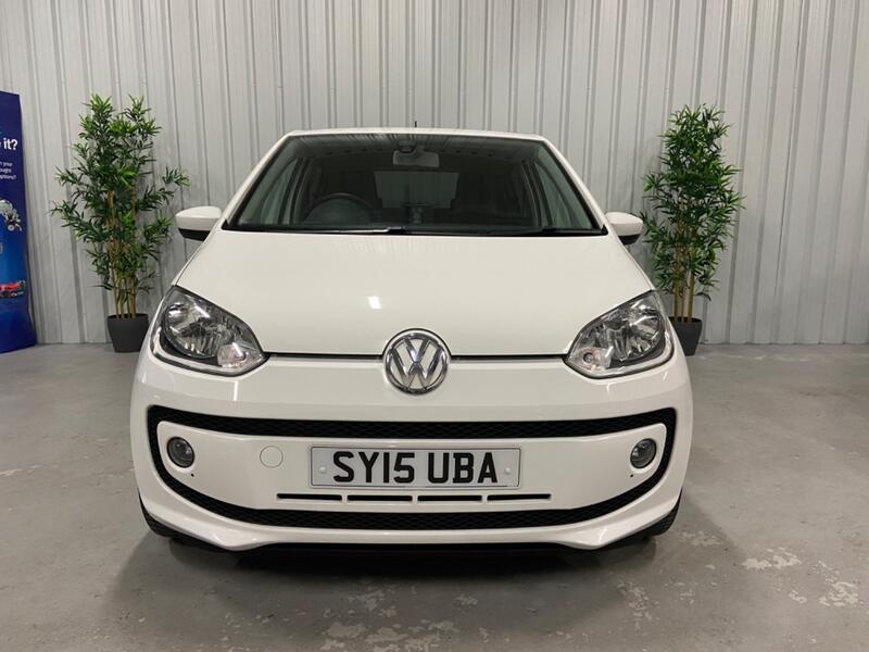 View VOLKSWAGEN UP 1.0 High up!