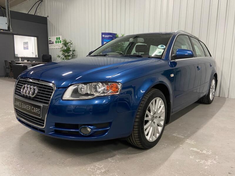 View AUDI A4 AVANT 2.0 TDI SE