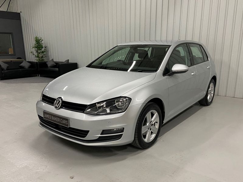 View VOLKSWAGEN GOLF 1.6 TDI MATCH