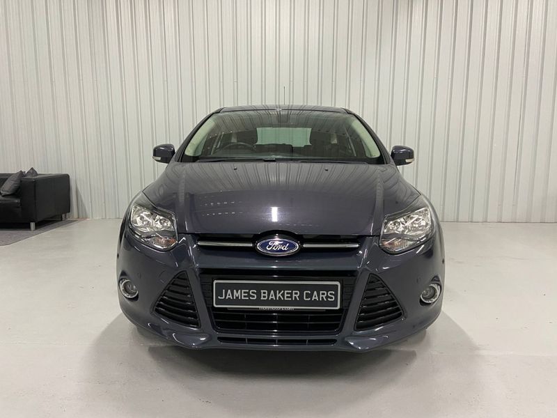 View FORD FOCUS 1.0 ECOBOOST TITANIUM