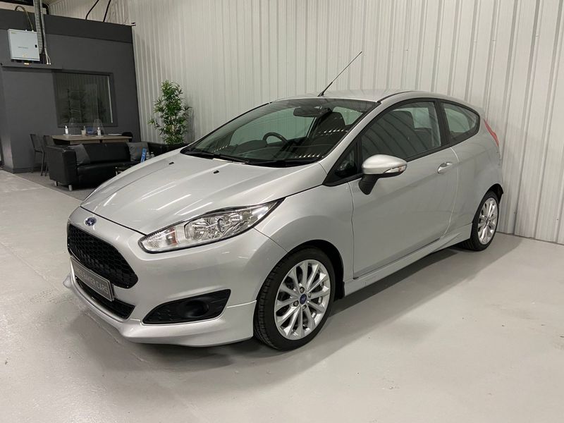 View FORD FIESTA 1.0 ECOBOOST ZETEC S