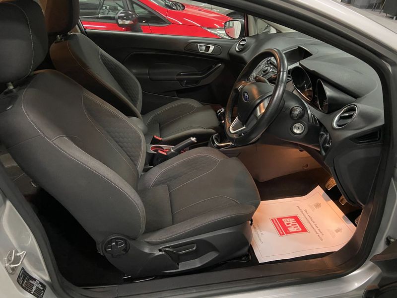 FORD FIESTA