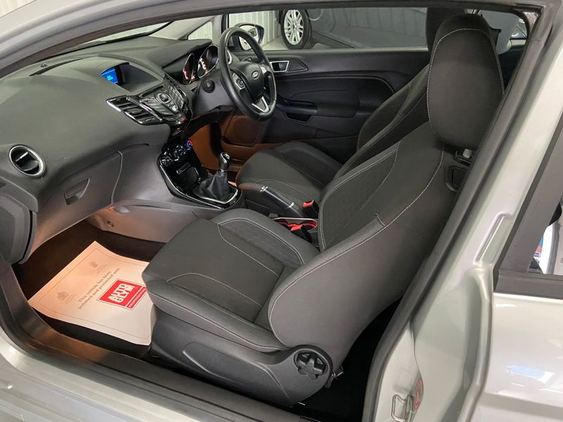 FORD FIESTA