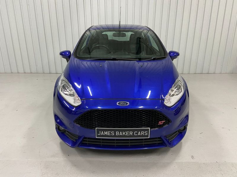 View FORD FIESTA 1.6 Ecoboost ST-1