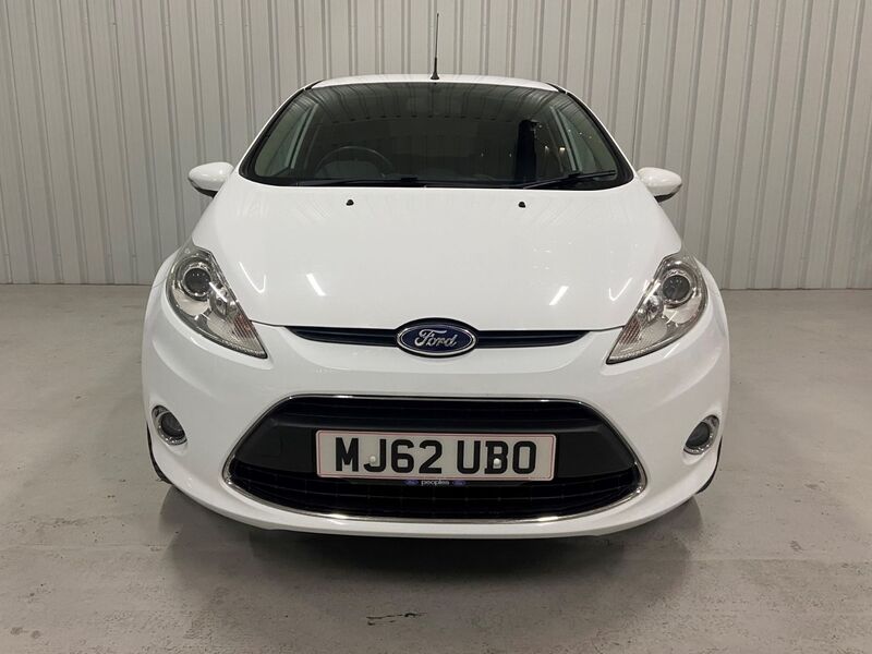 View FORD FIESTA 1.2 ZETEC