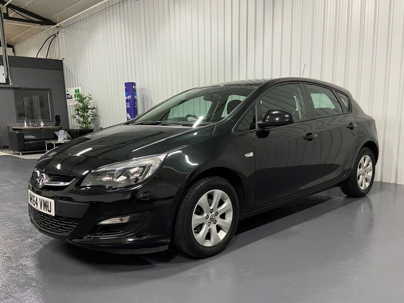 VAUXHALL ASTRA