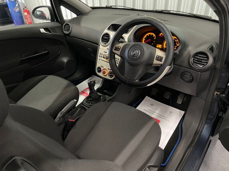 VAUXHALL CORSA