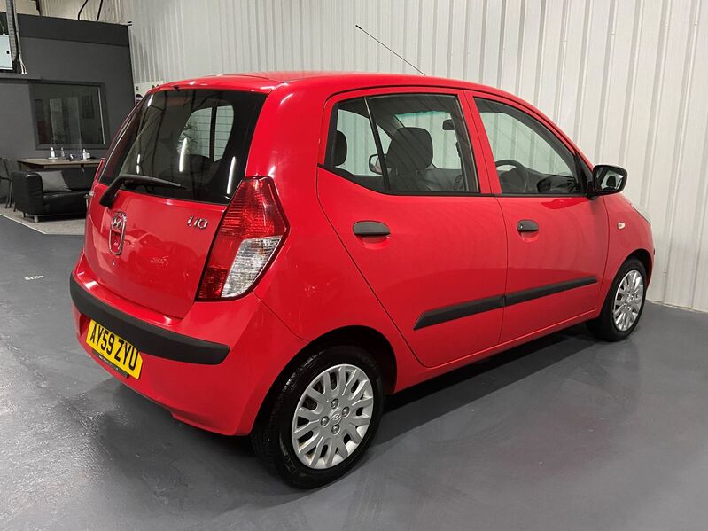 HYUNDAI I10